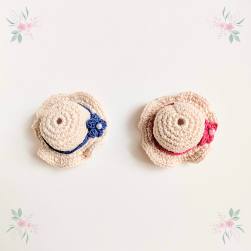 ぬいぐるみ用】フリフリ帽子2つセット（赤＆青の花） ひもを通