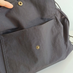 撥水ナイロンよくばり3way巾着トート・マスタードイエロー 撥水ナイロン　サブバッグ　巾着バッグ 11枚目の画像