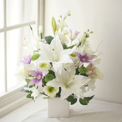 パープル系プリザーブドフラワーブーケ 古希祝い】プリザーブドフラワー ボックスアレンジ(紫系)‐サムライフラワー