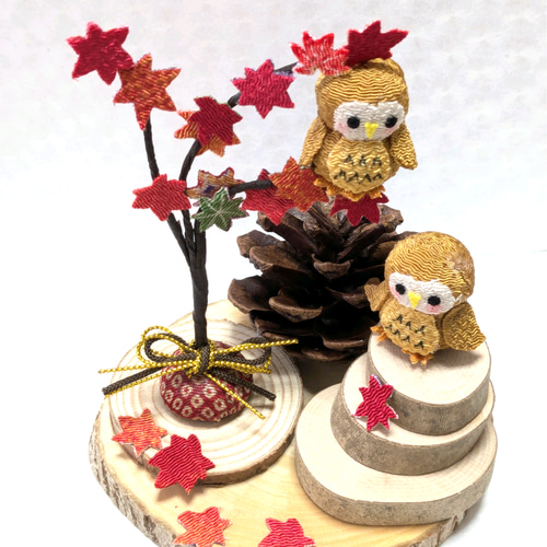ちりめん細工　紅葉とふくろうのタペストリー ちりめん手芸キット 風物短冊 11月 ふくろうと紅葉 |生地 和柄