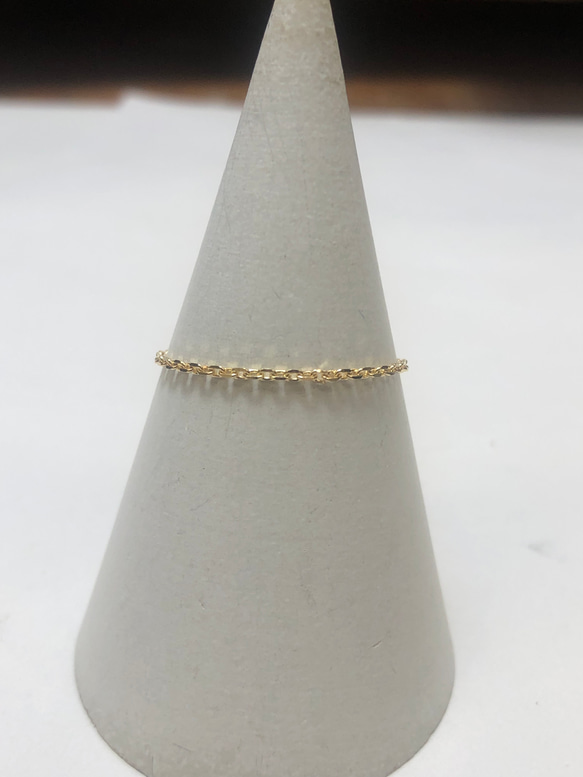 K18  1ミリ幅　カットアズキ　チェーンリング 18金 イエローゴールド リング 指輪 1枚目の画像