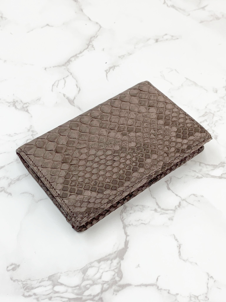 日本製　ダイヤモンド　パイソン　上質　カードケース　蛇革　名刺入れ　エキゾチックレザー
