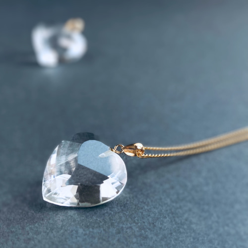 K18白水晶ネックレス 美品⭐️白水晶ネックレス】 使用貴金属 K18刻印 サイズ約4.5mm