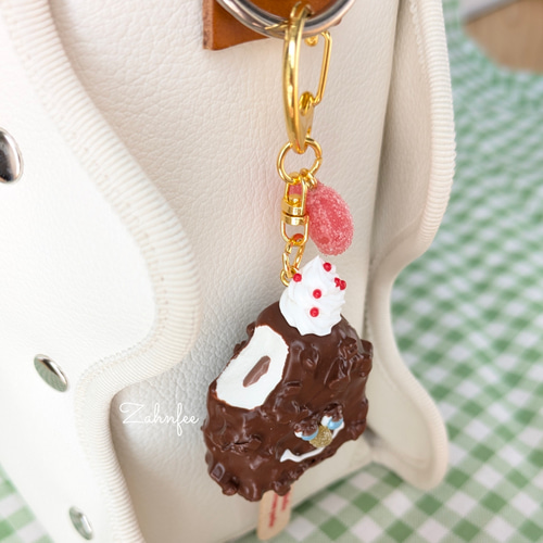 Lucky Cream Chocolate 様　チョコアイスのキーホルダー Lucky Cream Chocolate 様 チョコアイスのキーホルダー Clay