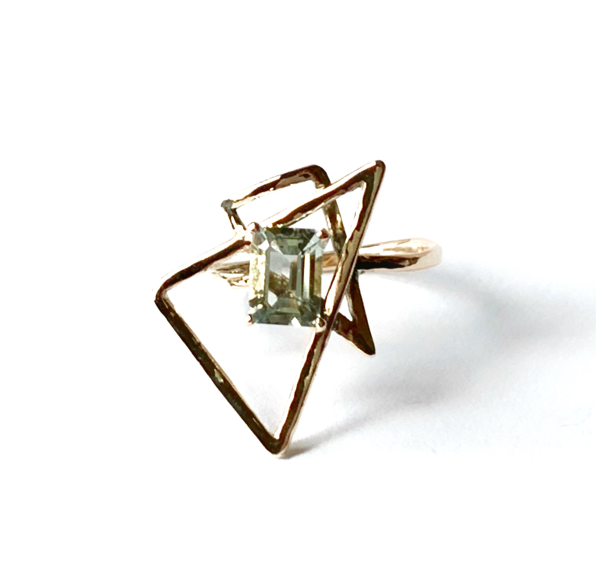 K10 グリーンクォーツTRIANGLE リング