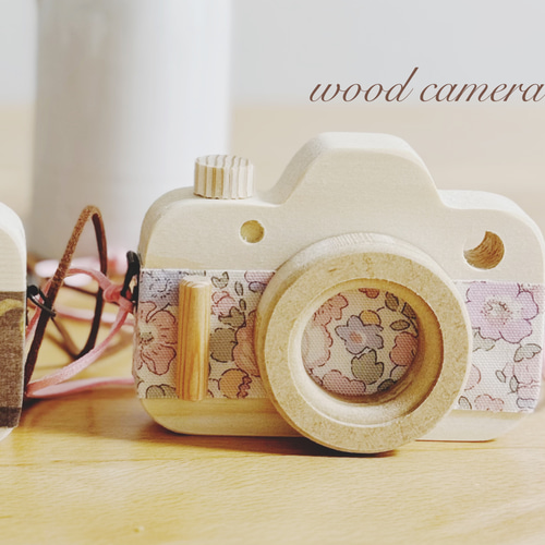 もみの木カメラ 名入れ 出産祝い 木のおもちゃ 写真立て 一眼レフ