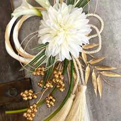 和モダン　お正月飾り　水引飾り　純白のダリア♪ 3枚目の画像