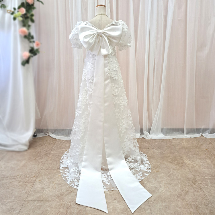 新作 ウェディングドレス  袖あり ハイウエスト リボン付き スレンダー 結婚式 前撮り  gcd_80045
