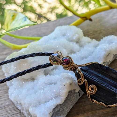 天然の終結ショールブラックトルマリンクリスタル。 【公式通販】