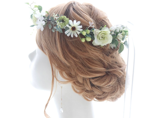 花冠＊白いお花とグリーンの花かんむり 薔薇•デージー ヘッドドレス