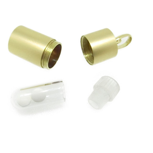 ｋ18刻印入りピルケースペンダント K18：ピルケースペンダント（薬の保全のため内部に硬質ガラス