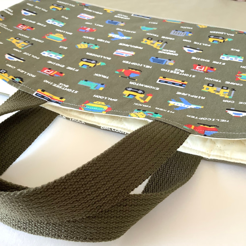 ♪NEW♪ ♡はたらくくるま☆レッスンバッグ♡カーキ♪ ドット絵