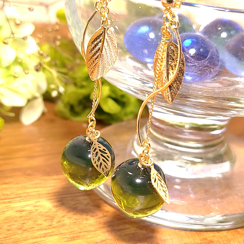 セット販売】透き通る抹茶のりんご ネックレス&イヤリング(ピアス