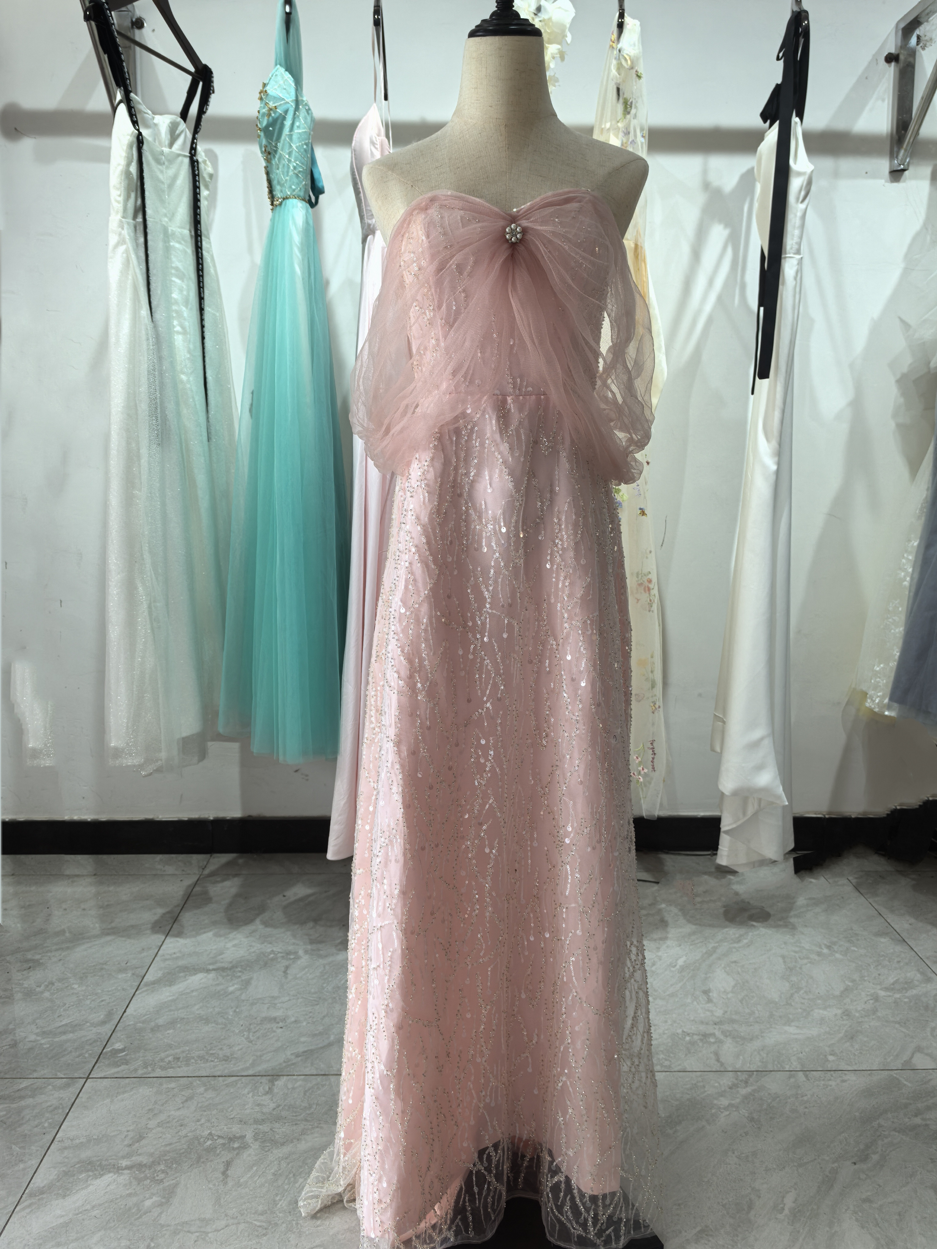 華麗 キラキラしたラメ パール ピンク ドロップショルダー  カラードレス エレガント/花嫁 音楽会 合コンD10