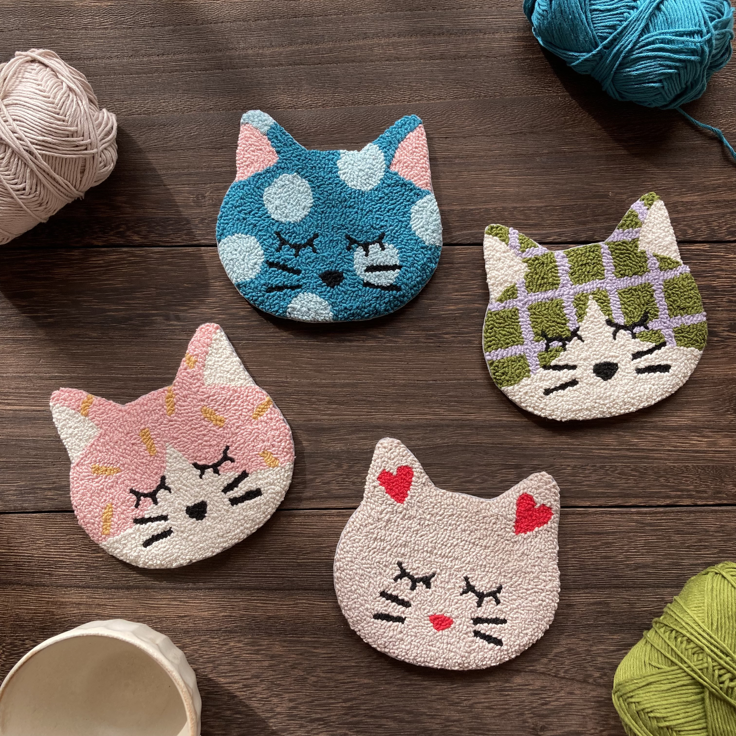 ハンドメイド(ねこ柄)　10点 猫柄カットクロス4点 かわいい日本製ネコ柄布ハンドメイドに