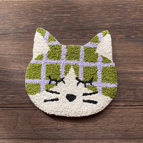 カラフルねこ コースター ねこグッズ アクセサリートレイ 刺繍 パンチ