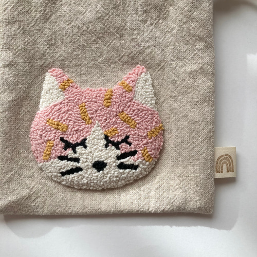感謝価格　 巾着　猫柄　ハンドメイド　小物入れ　おやつ入れ　サニタリー入れ 感謝価格 猫柄 巾着 ハンドメイド 小物入れ - メルカリ