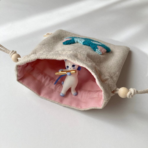 カラフルねこ 巾着袋 ポーチ メイクポーチ サニタリーポーチ