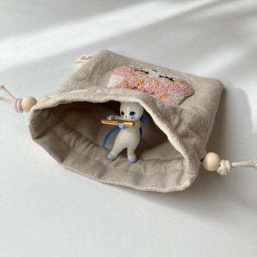 カラフルねこ 巾着袋 ポーチ メイクポーチ サニタリーポーチ