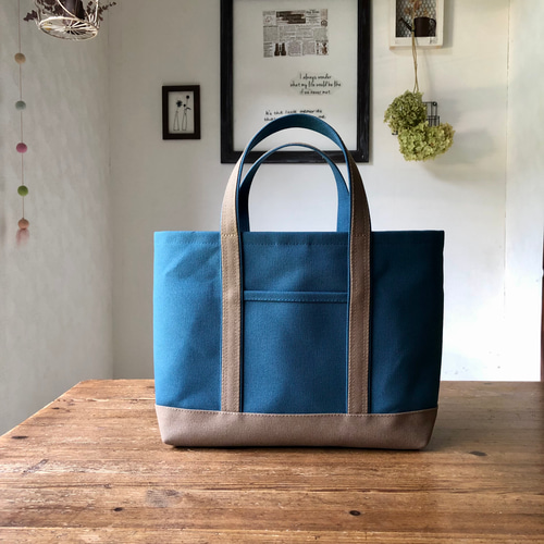 Mベーシック帆布トートバッグ〈くすみブルー×グレージュ