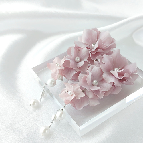 くすみピンク 大ぶり紫陽花パールフラワー イヤリング ピアス