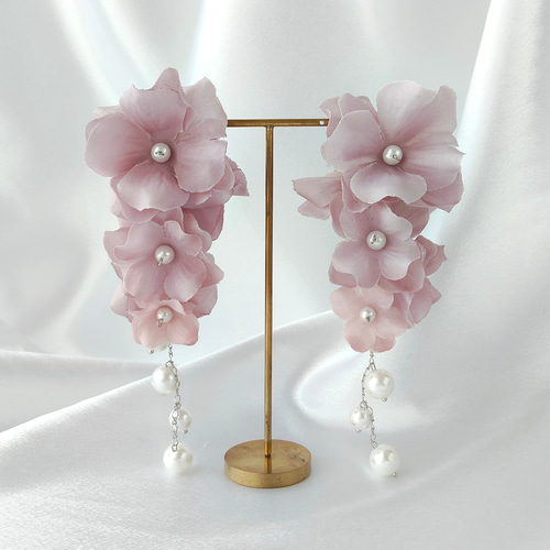くすみピンク 大ぶり紫陽花パールフラワー イヤリング ピアス