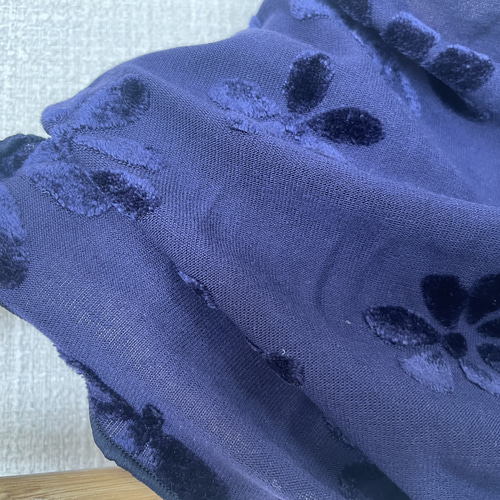 スーパーロングタイプブルーベルベット花柄ボタニカル柄手作りネック  