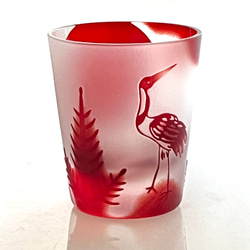 新作！【花札硝子】松に鶴〜　ガラスのおちょこ〜　ぐい吞み　酒器【受注製作】 1枚目の画像