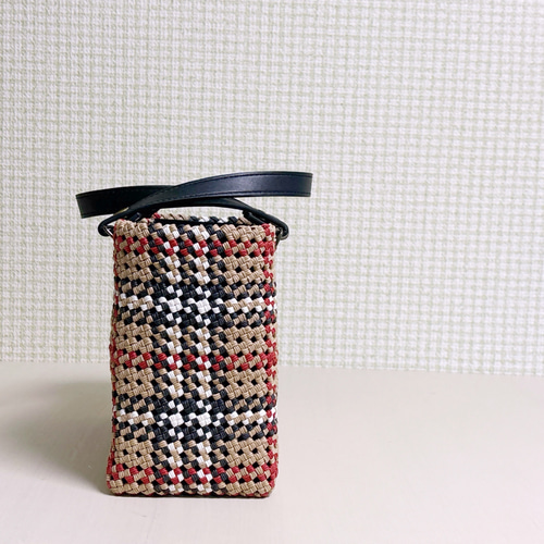 ♡２回のみ使用♡WOVEN チェック柄 かごバッグ チェック柄ブラック×ホワイト LL B4サイズ 2WAYプラカゴバッグ