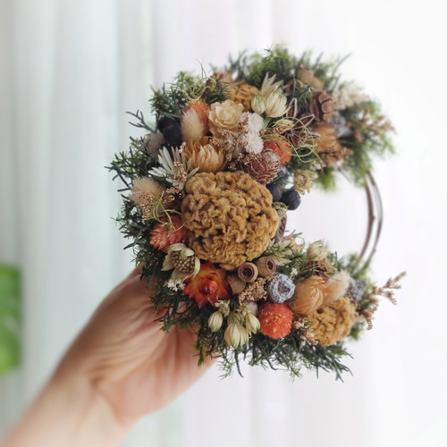 幸せ三日月リース - cafe mocha -【プレゼント/お祝い/誕生日/記念日  