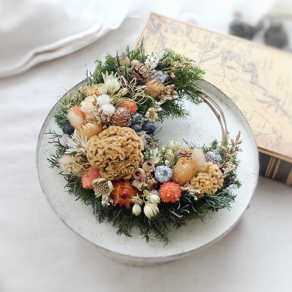 幸せ三日月リース - cafe mocha -【プレゼント/お祝い/誕生日/記念日  