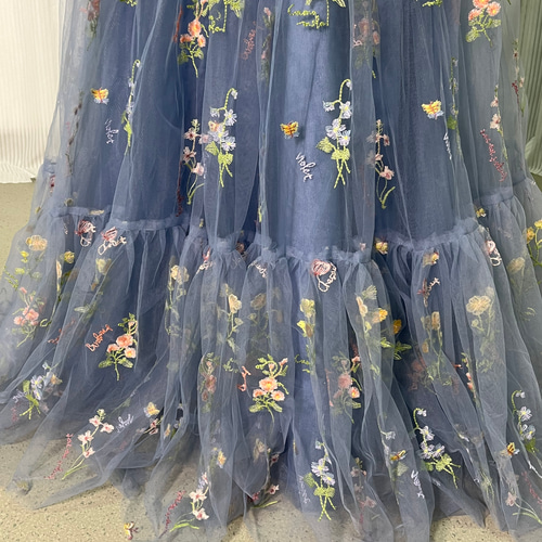 送料無料！カラードレス パーティードレス 花の刺繍 キャミソール  