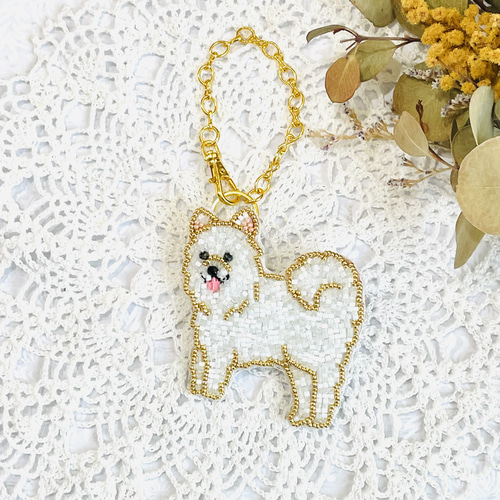 オオルリ】ビーズ刺繍ブローチバッグチャーム ブローチ pega