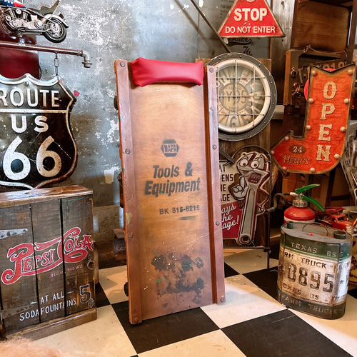 ヴィンテージSnap-on クリーパー寝板 店舗什器 インダストリアル USA製 ヴィンテージSnap-on クリーパー寝板 店舗什器 インダストリアル