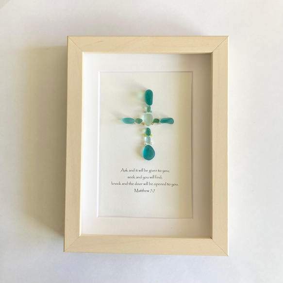 十字架　シーグラスアート　シーガラス　インテリア小物　置物壁かけ　キリスト教　聖書聖句　壁飾り　クロス 1枚目の画像
