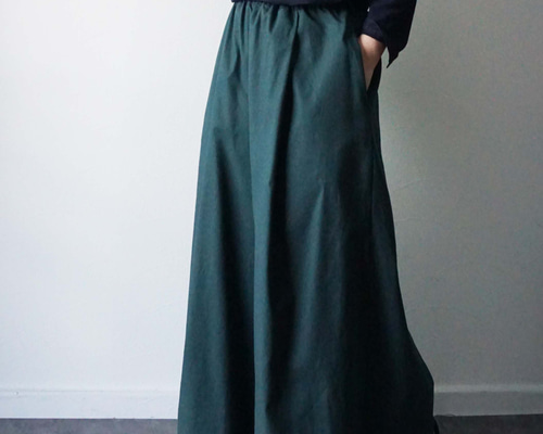 ケイタマルヤマ リネン タックワイド キュロットパンツ ハカマパンツ リネンデニムテーパードパンツ（タックパンツ）｜KEI Hayama