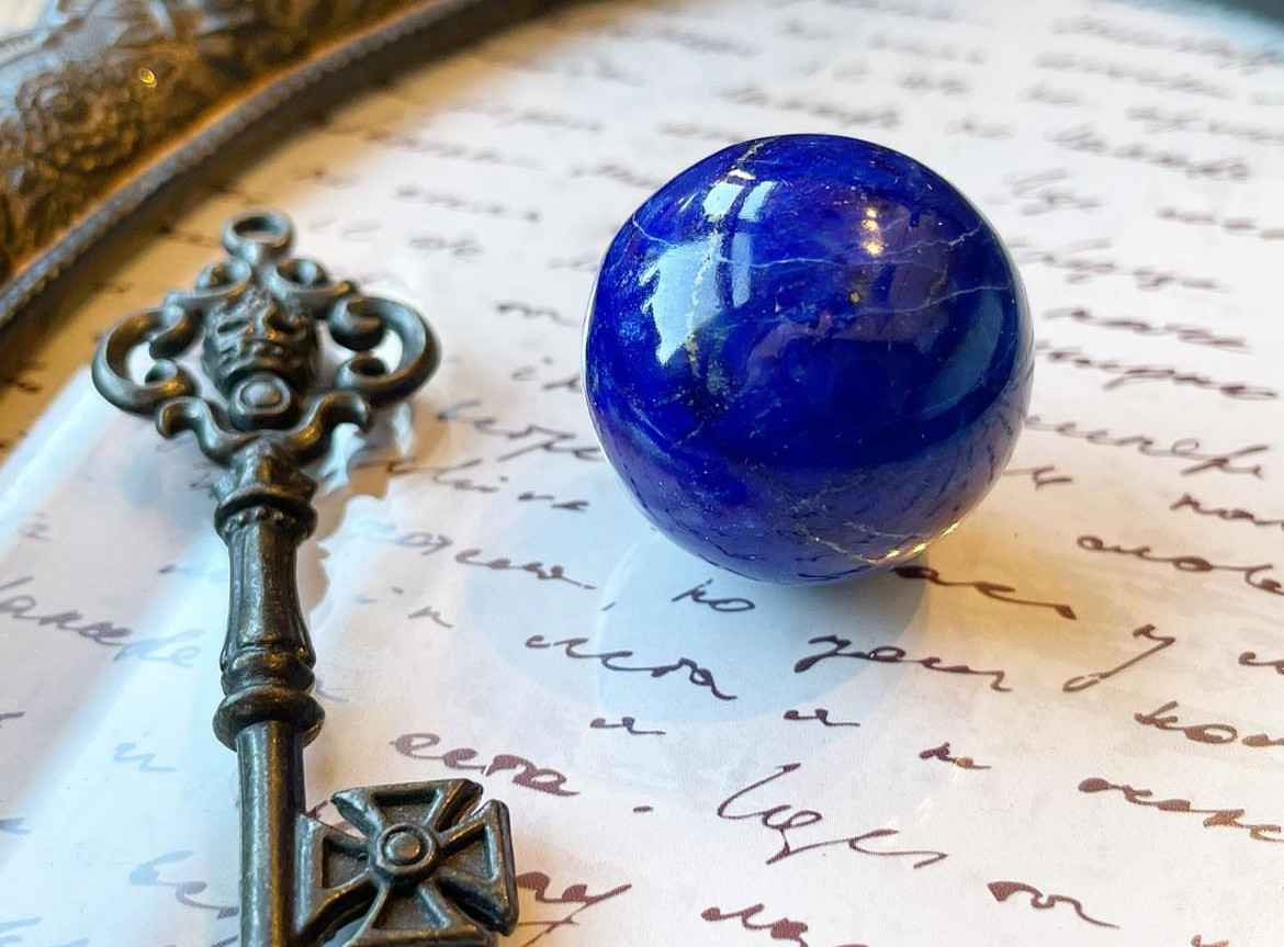 ＊天然石＊ラピスラズリ(丸玉、スフィア) 7,644円