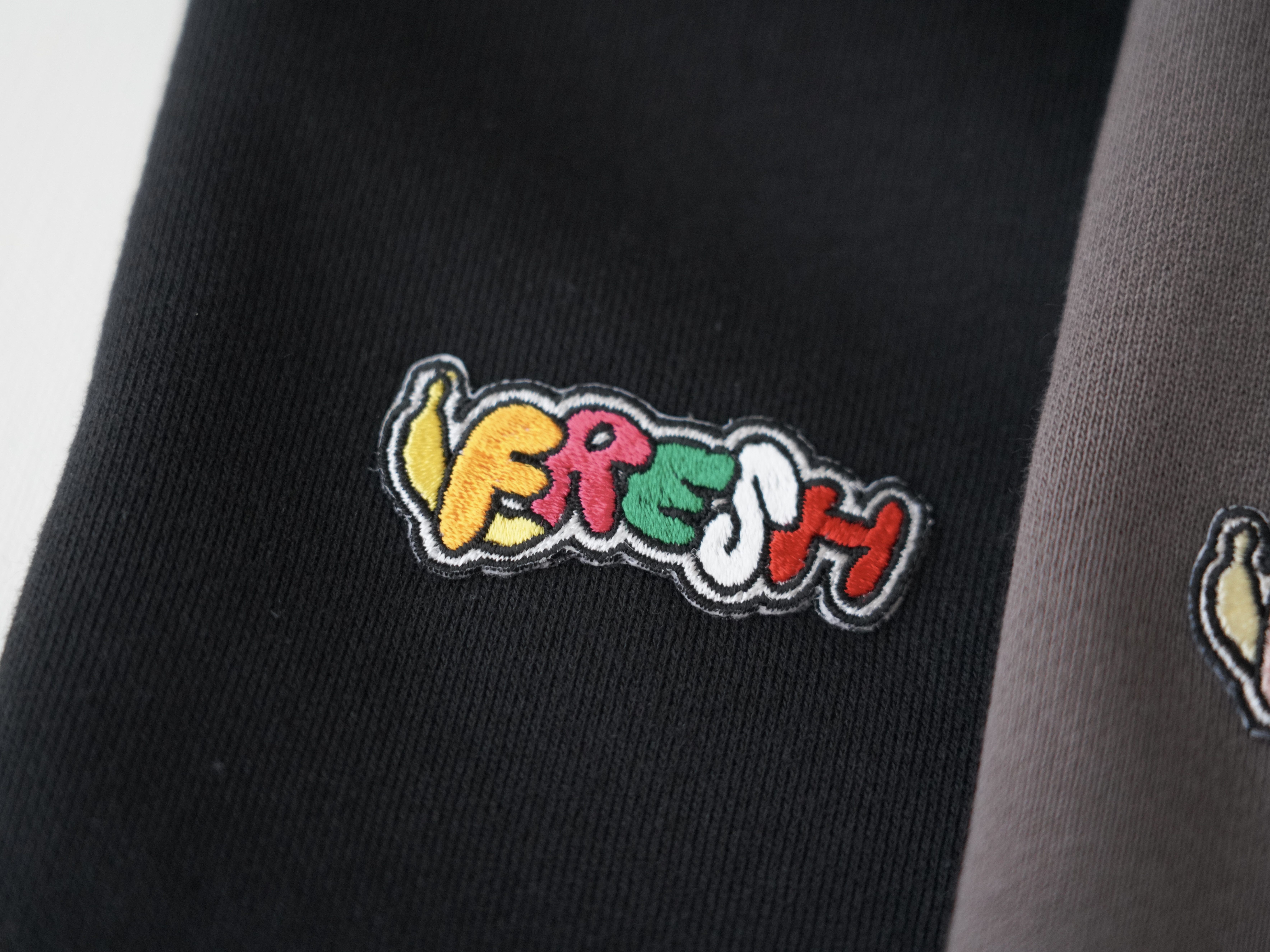 【ブラック】FRESHバナナワッペンスウェット