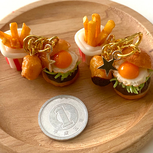 月見チーズバーガー バンビ フェイクフード 樹脂粘土 ミニチュアフード