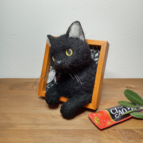 ほっこり♡猫の見える窓】黒猫ver.【羊毛フェルト】【猫】【フレーム