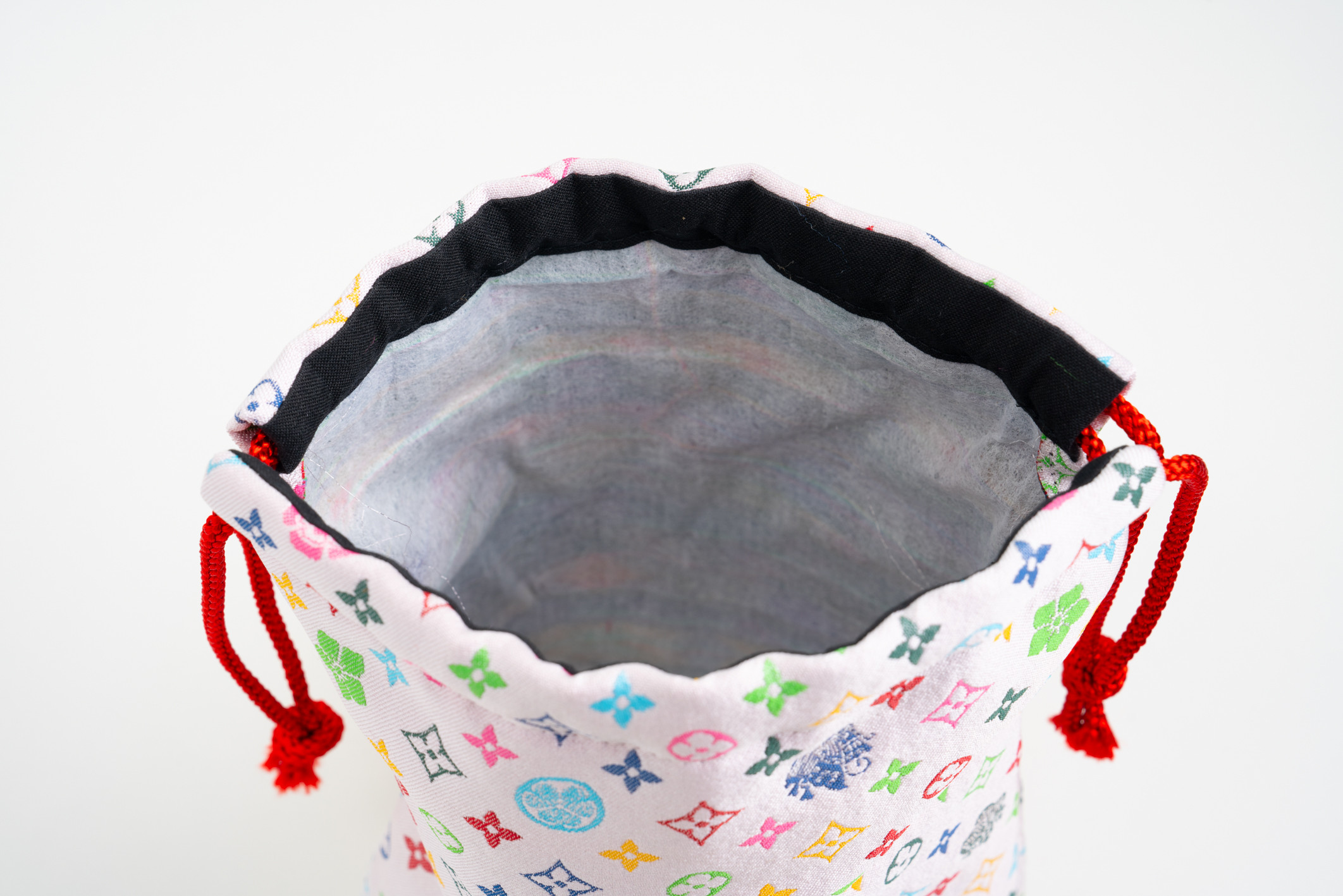 御朱印帳袋(御城印帳袋)　モノグラム柄(淡いピンクバージョン)