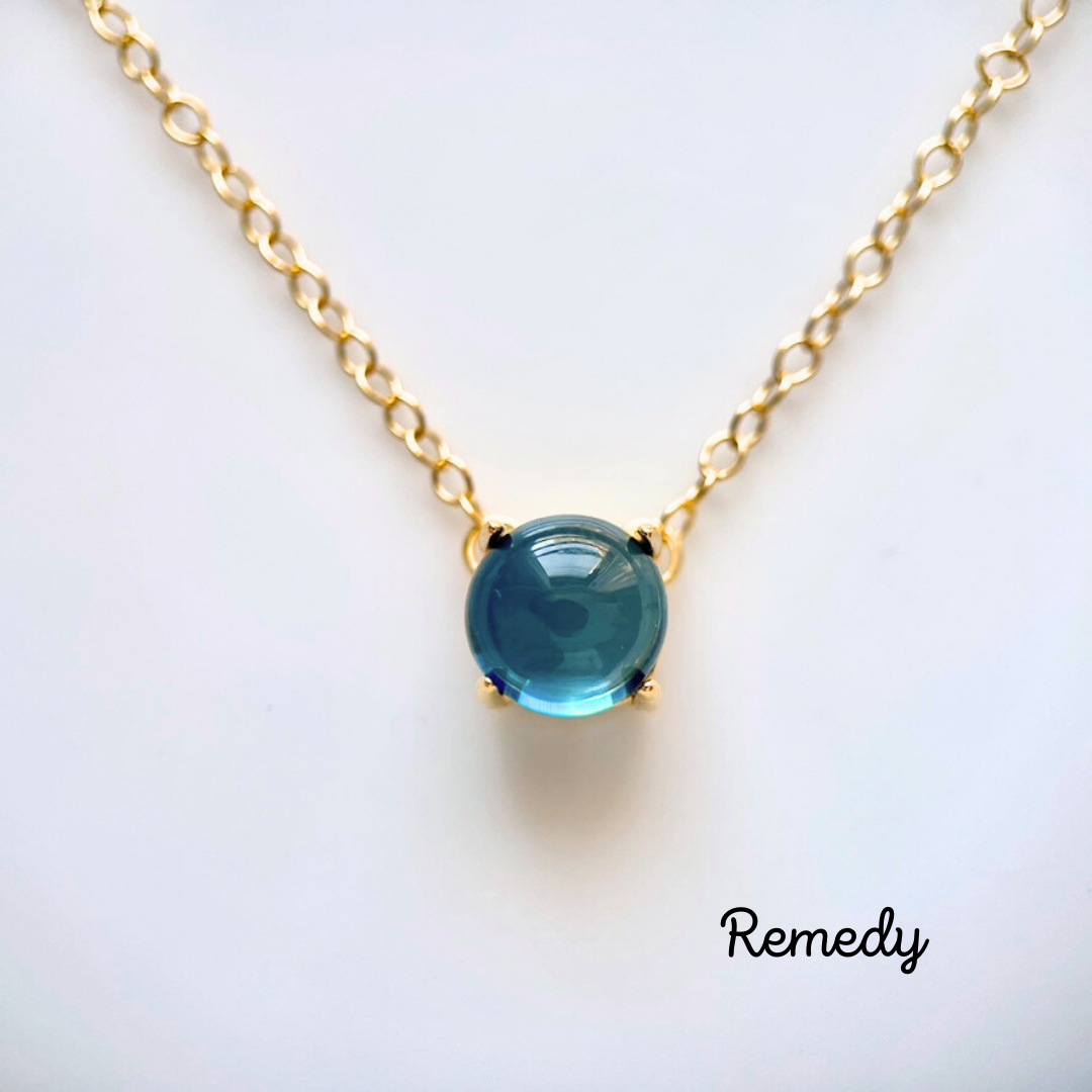 【ドゥーエ】ロンドンブルートパーズの一粒ネックレス（8mm）〜silver925/18KGP　11月誕生石