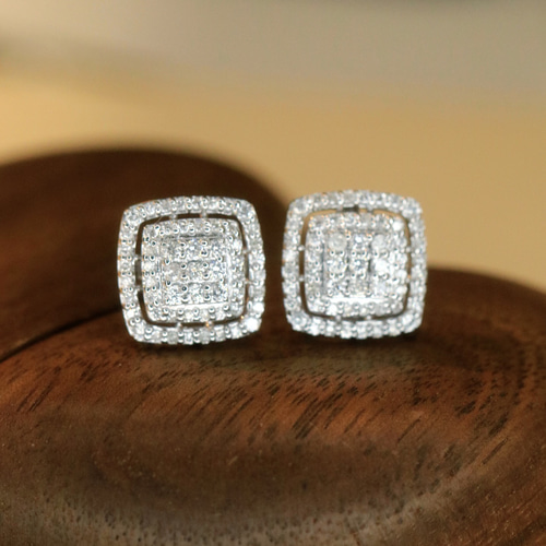K18 天然ダイヤモンドピアス　計0.5ct ブラウン系 imgrc0089917099.jpg