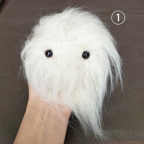 手のひらに、生きてるみたいな命の重み・もふもふのおともだち（長毛