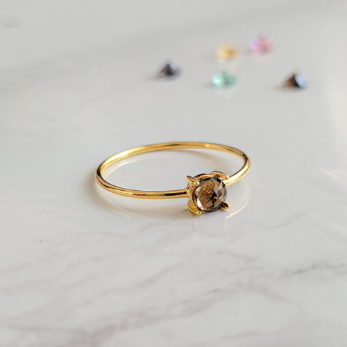 天然石の裏側』 スモーキークォーツ ファセットカット 一粒リング