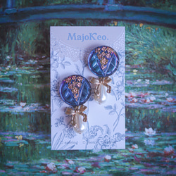 「 Bouquet ~pearl~ 」イヤリング/ピアス *チェコガラスボタン,パール,花,花束,リボン,青,紫,ブルー 3枚目の画像