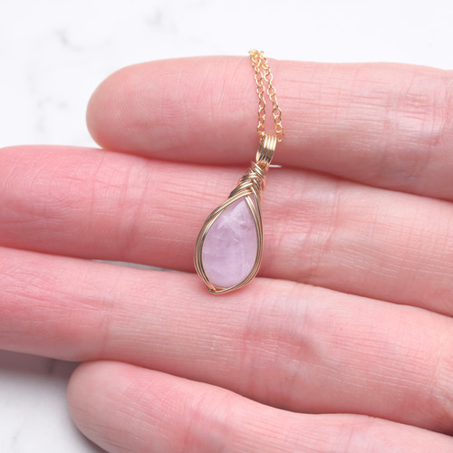 クンツァイト ペンダントトップ ワイヤーラッピング ネックレス 14kgf