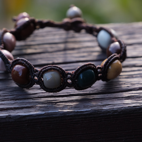 ゴビ石−1298 彩玉マクラメブレスレットシックな色