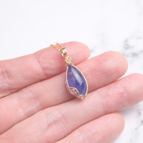 サマーセール！タイチンルチルクォーツワイヤーラップペンダントトップ大ぶり ラフ原石 アクセサリーパーツ ワイヤーラッピング ワイヤー パーツ