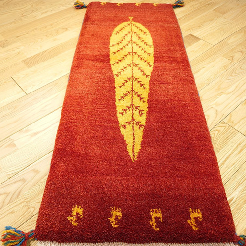 楽天市場】ギャッベ イラン産 手織り 185×70cm 糸杉の樹